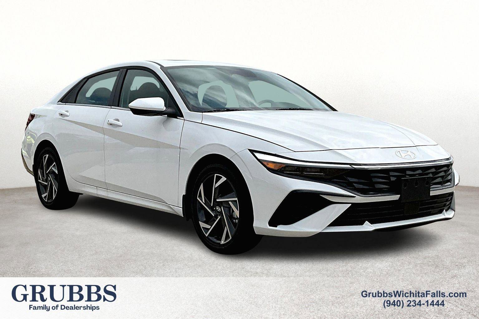 New 2025 Hyundai Elantra SEL
