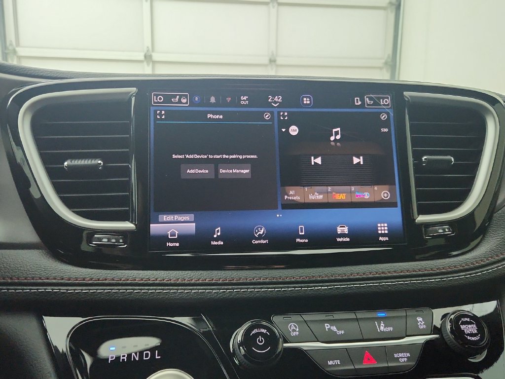 New 2027 Chrysler Pacifica Select AWD/4WD image 24