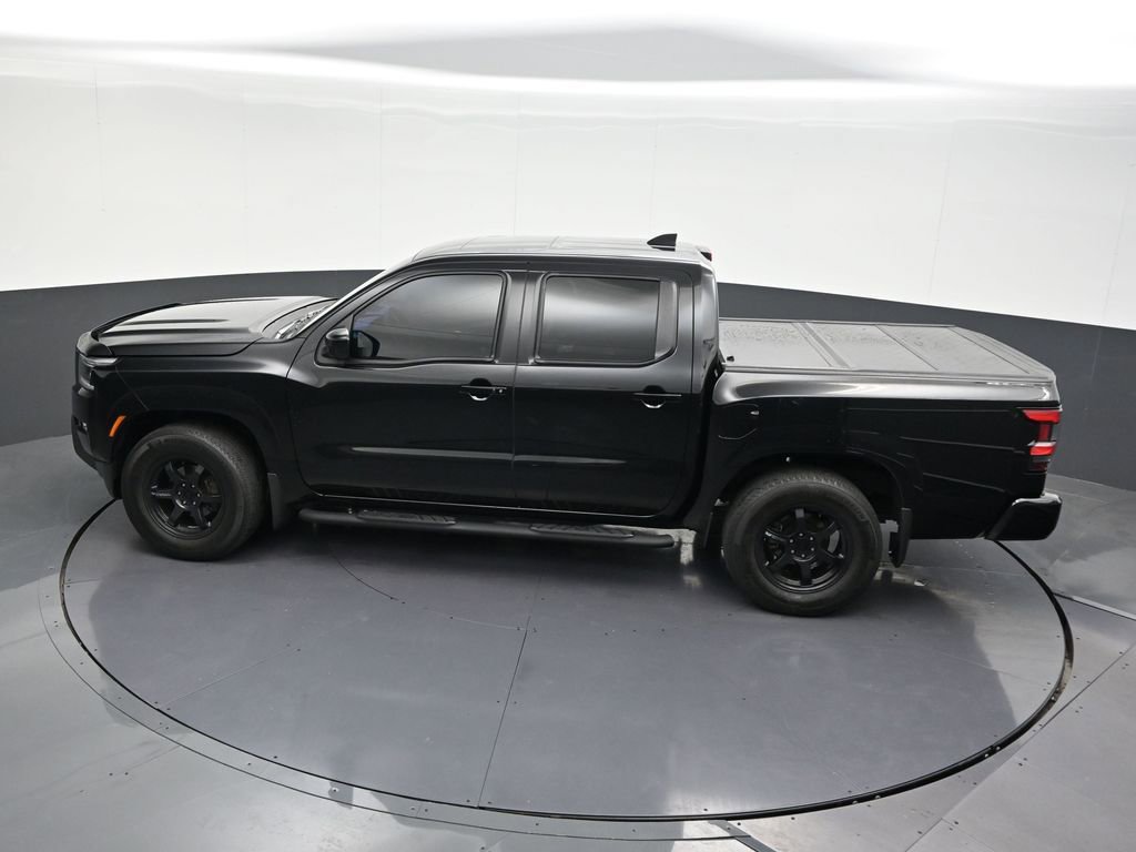 Used 2022 Nissan Frontier SV w/ SV Premium Package image 16