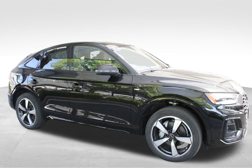 Used 2023 Audi Q5 2.0T Premium Plus w/ Premium Plus Package AWD/4WD image 17
