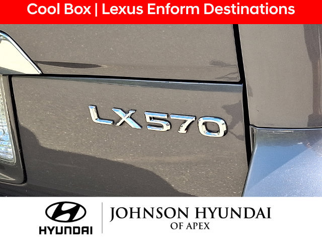 Used 2017 Lexus LX 570 4WD w/ Luxury Package image 20
