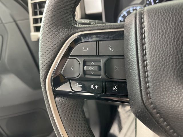Used 2023 Toyota Tundra SR5 w/ SR5 Premium Package AWD/4WD image 19