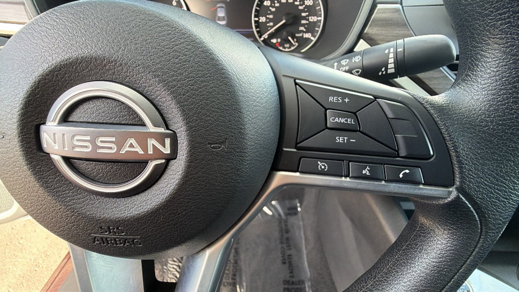 Used 2025 Nissan Altima 2.5 SV FWD image 20