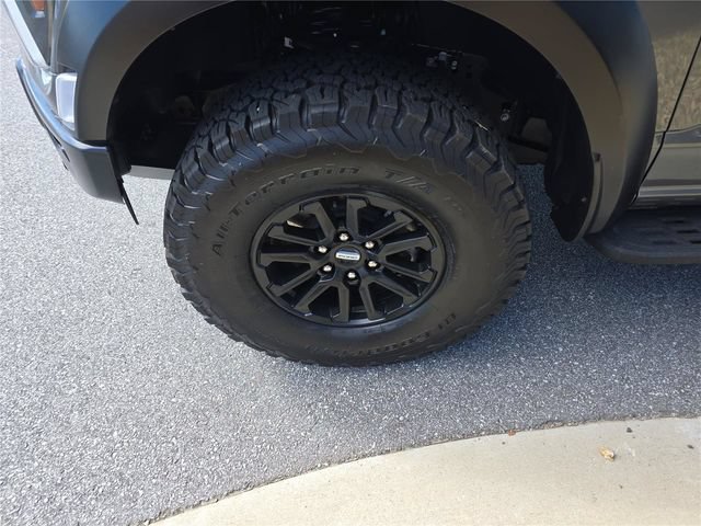 Used 2025 Ford F150 Raptor AWD/4WD image 10
