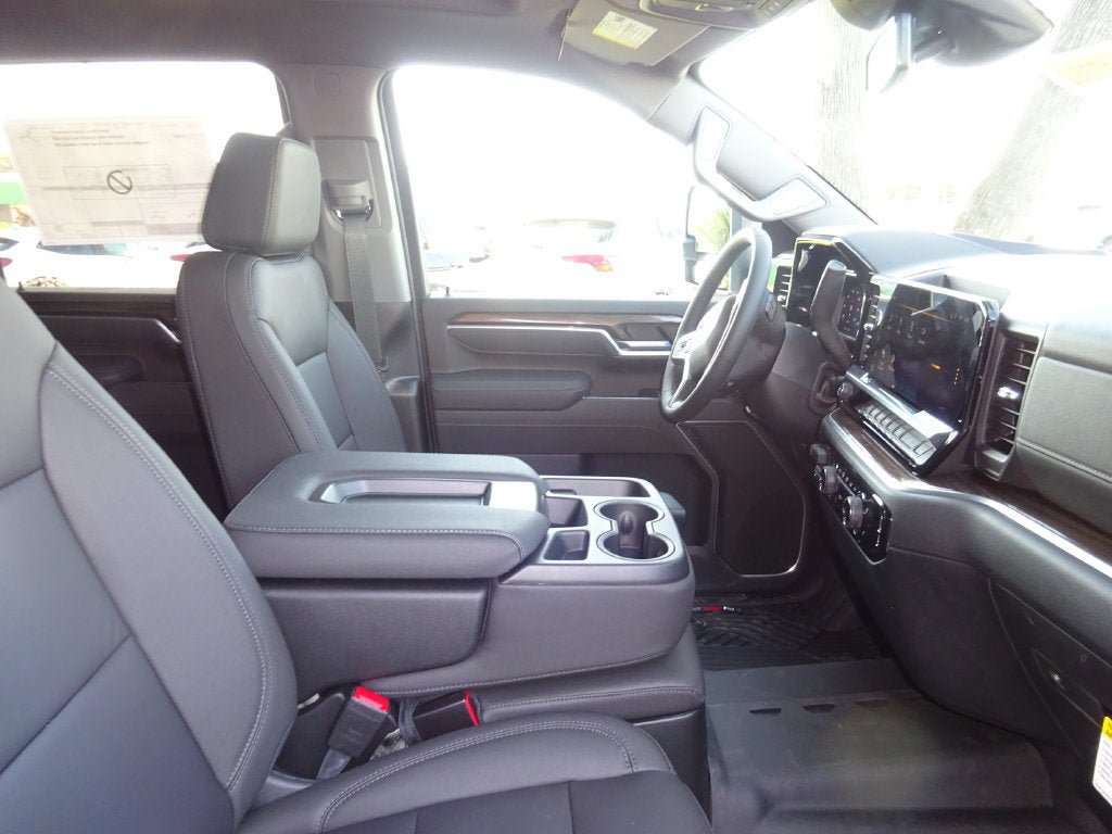 New 2026 Chevrolet Silverado 3500 LT w/ Trail Boss Package AWD/4WD image 16