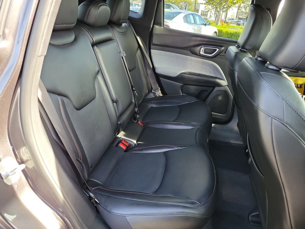 Used 2023 Jeep Compass Latitude w/ Sun and Sound Group image 22