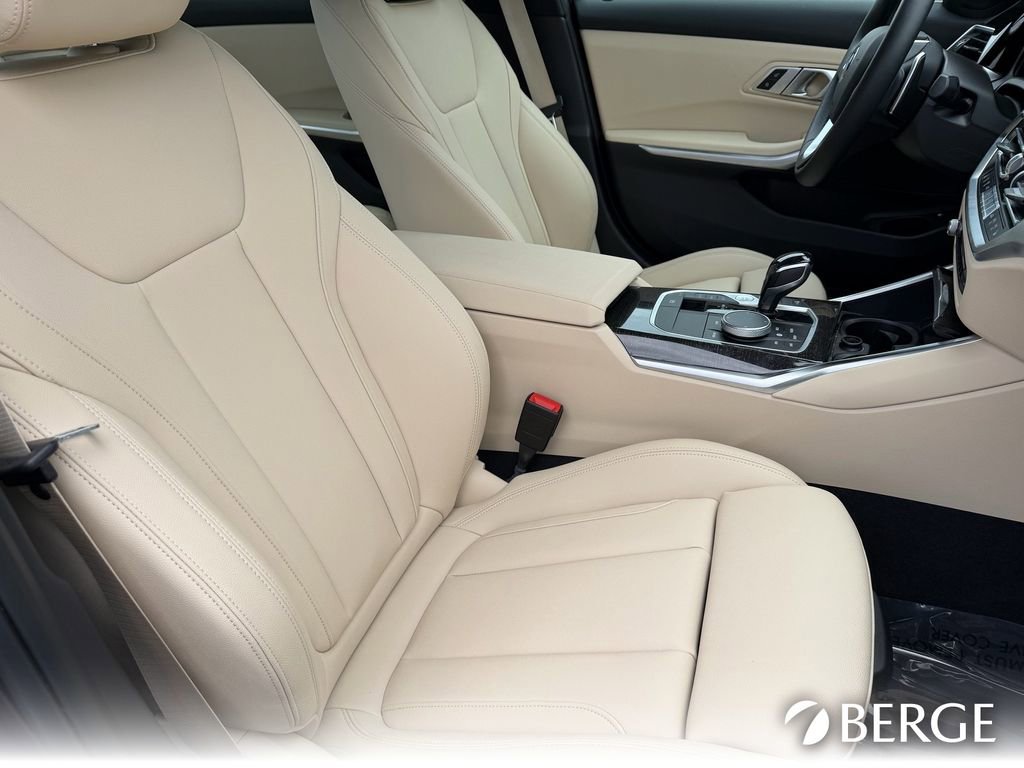 Used 2021 BMW 330e xDrive w/ Convenience Package image 13