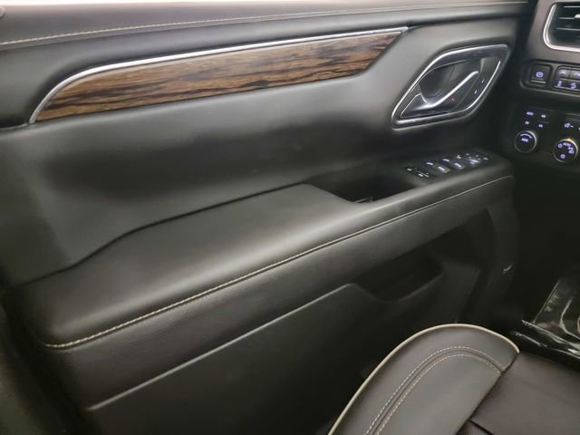 Used 2023 Chevrolet Tahoe Premier AWD/4WD image 36