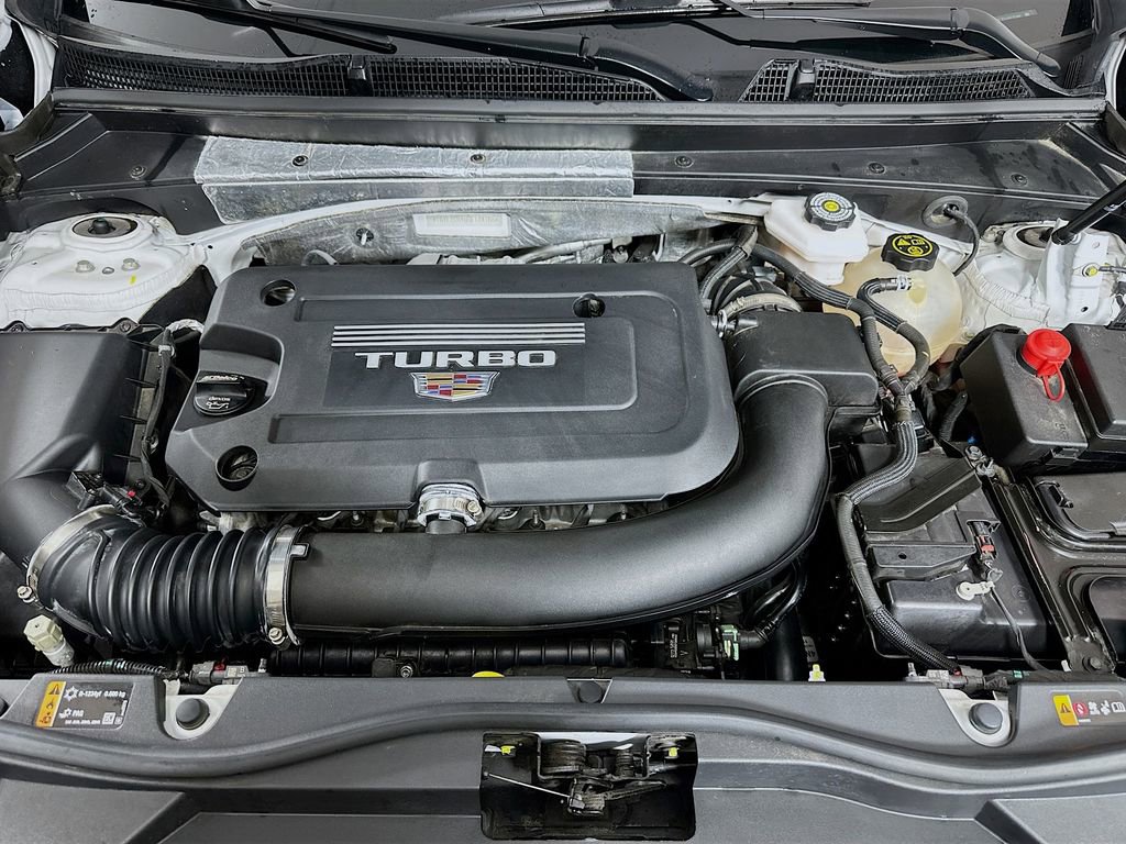 Used 2024 Cadillac XT4 Premium Luxury w/ Technology Package image 31