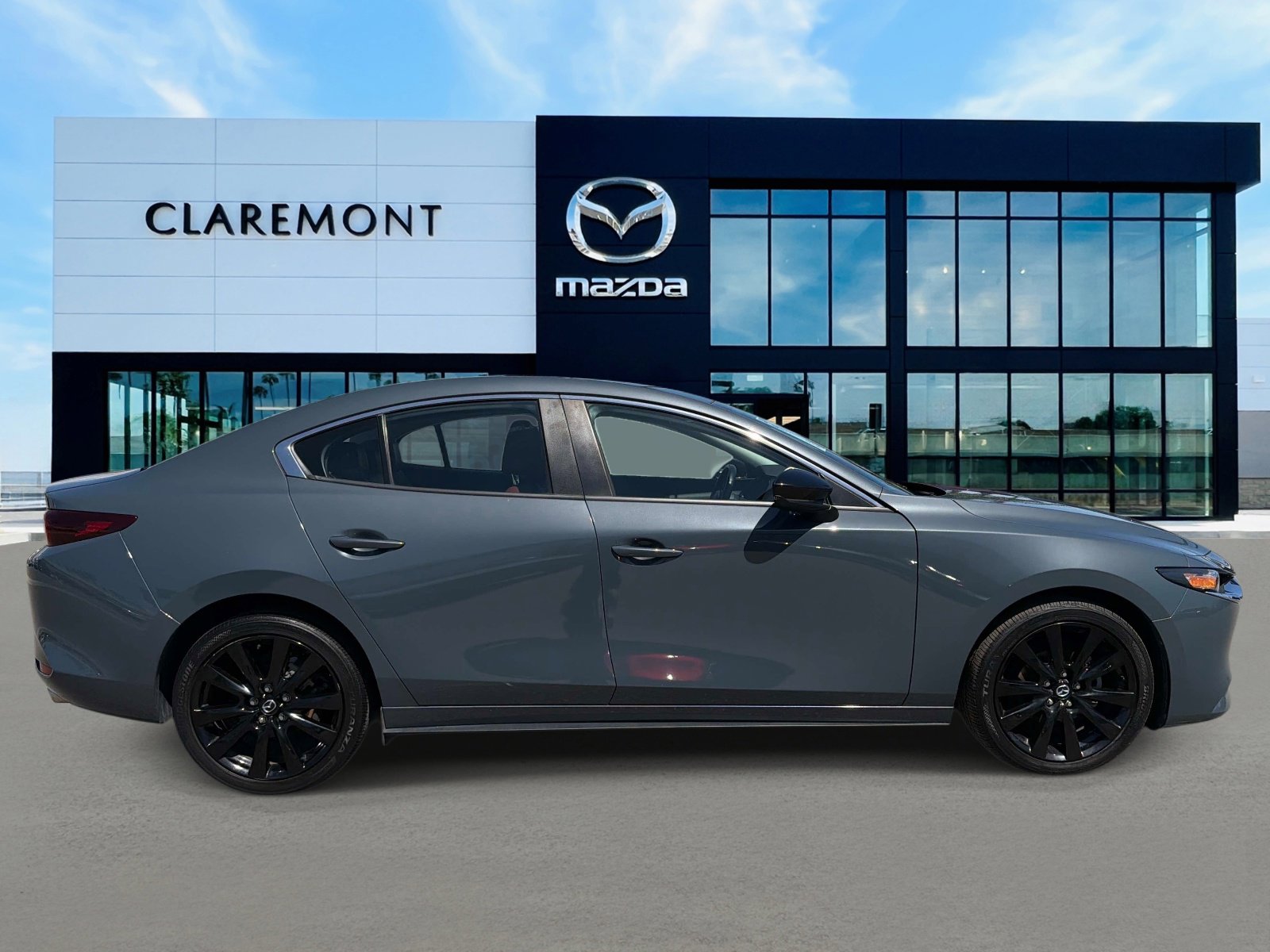 Used 2023 MAZDA MAZDA3 s image 4