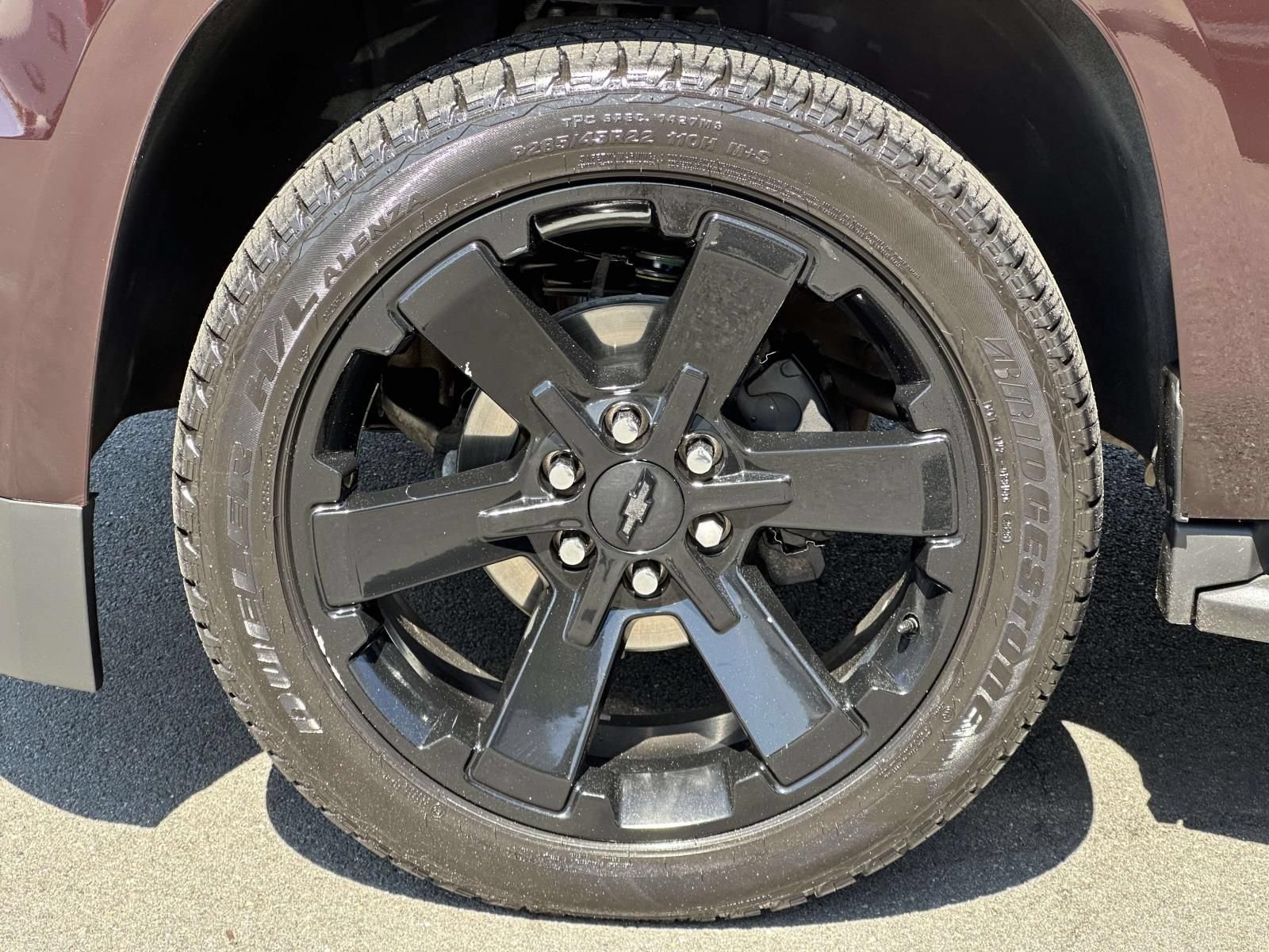 Certified 2020 Chevrolet Tahoe LT w/ Luxury Package AWD/4WD image 7