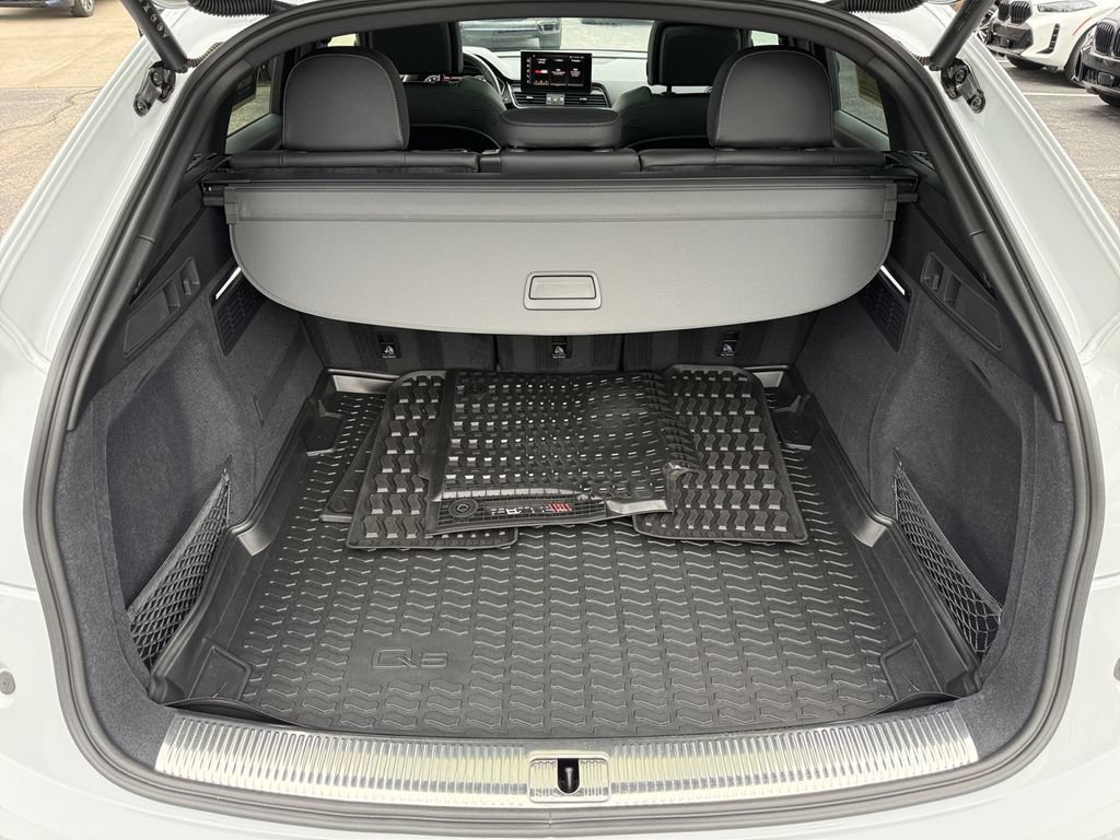 Used 2024 Audi SQ5 Premium Plus AWD/4WD image 38