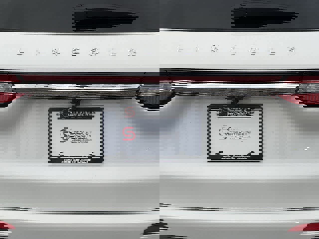 Used 2023 Lincoln Corsair Reserve w/ Equipment Group 201A image 40