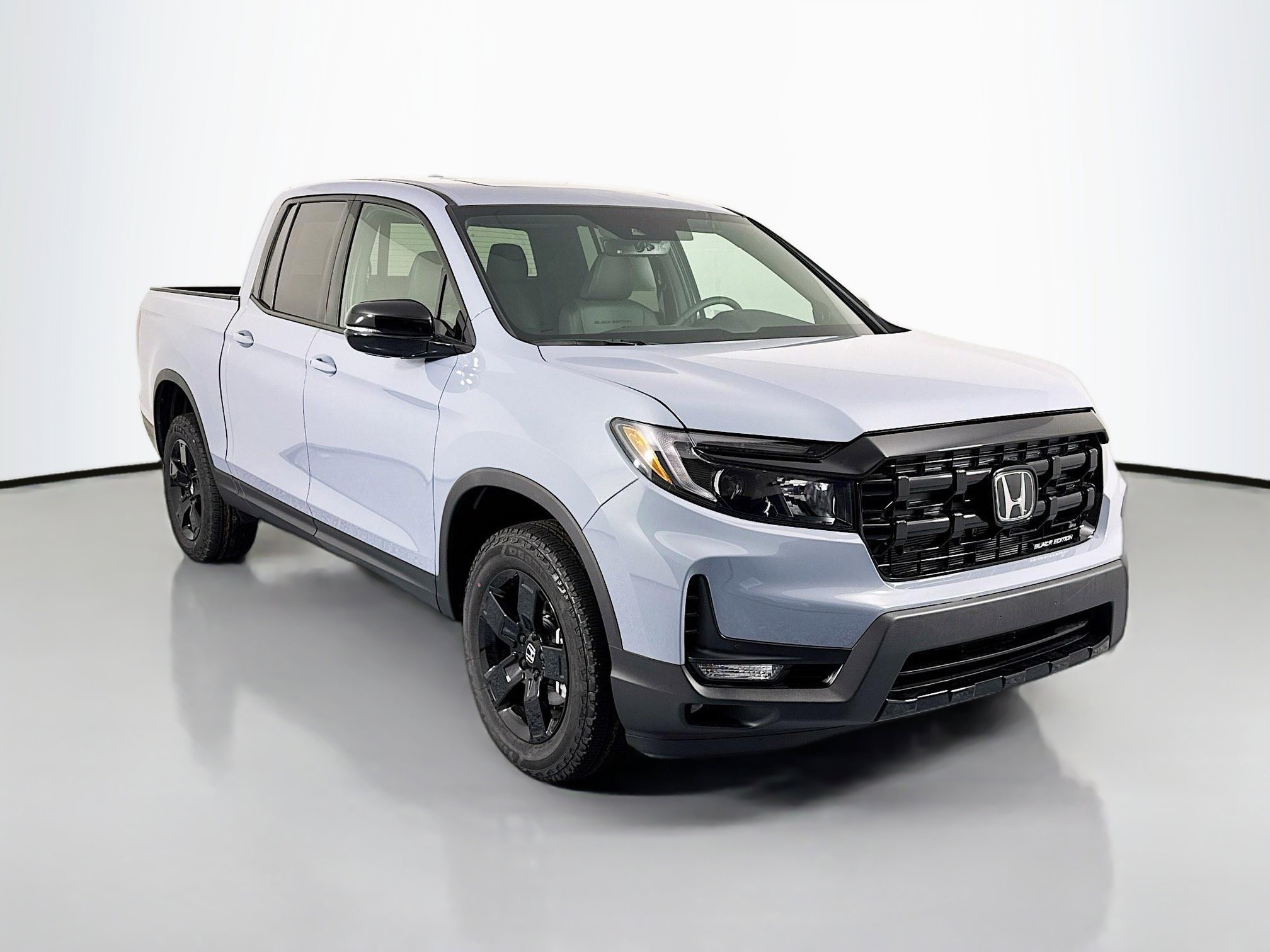 New 2026 Honda Ridgeline Black Edition image 3