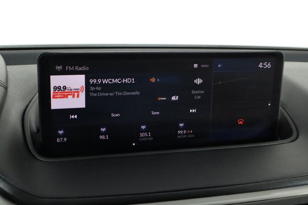 Used 2023 Acura MDX w/ Technology Package FWD image 32