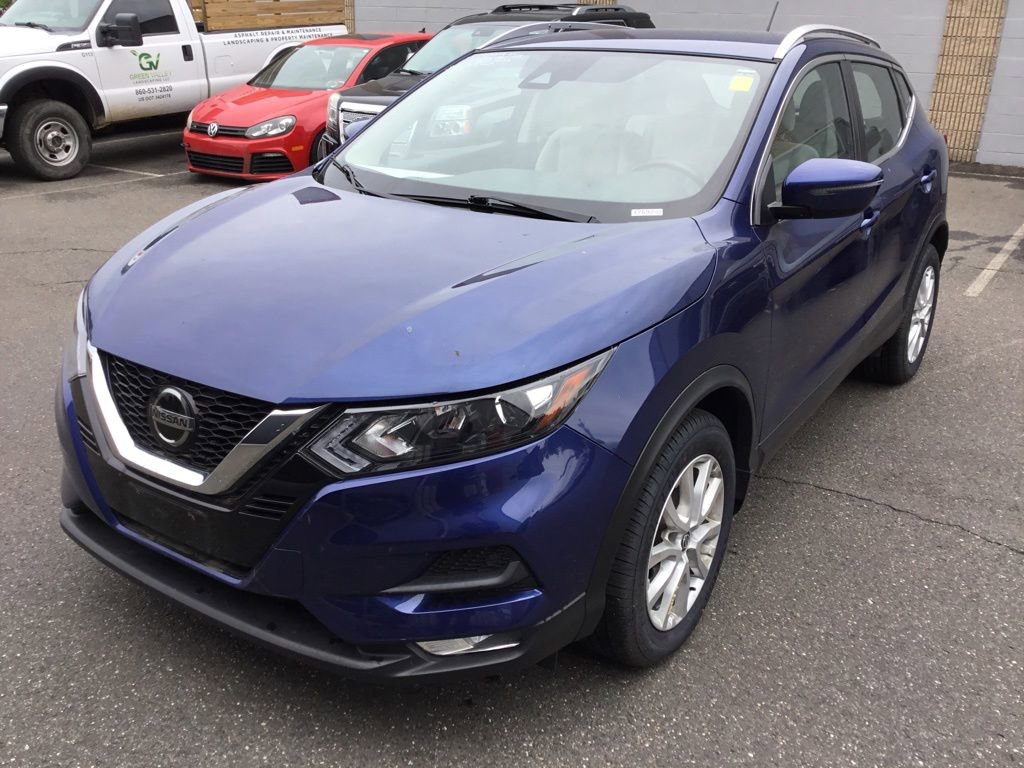 Used 2022 Nissan Rogue Sport SV AWD/4WD image 2