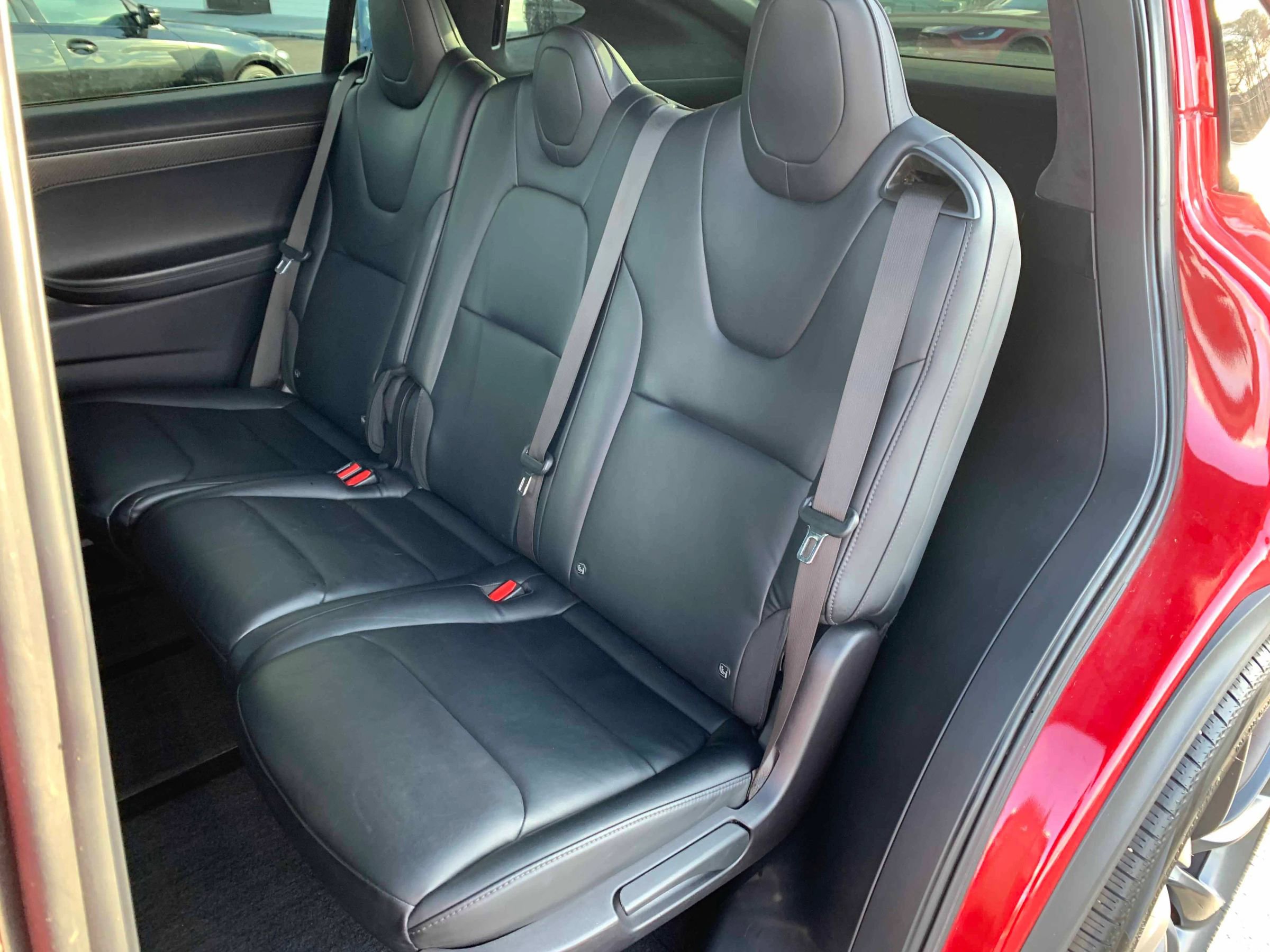 Used 2020 Tesla Model X Performance image 3