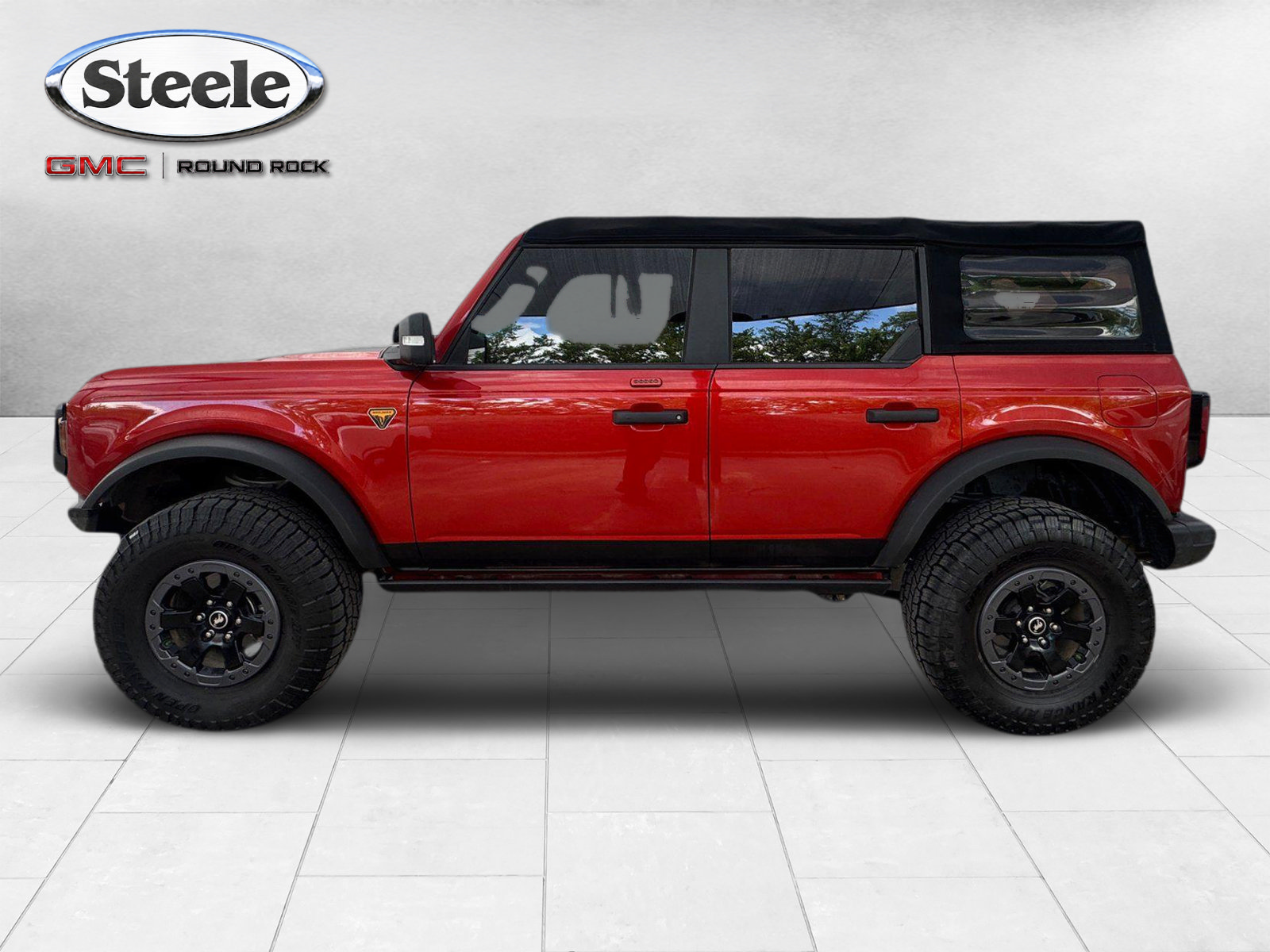 Used 2022 Ford Bronco Badlands AWD/4WD image 2
