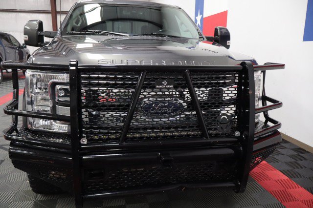 Used 2018 Ford F250 Lariat w/ Lariat Ultimate Package AWD/4WD image 18