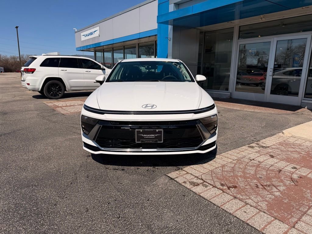 Used 2024 Hyundai Sonata SEL image 2