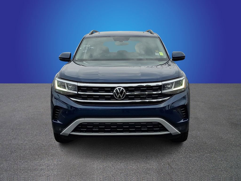Used 2022 Volkswagen Atlas SE w/ Panoramic Sunroof Package image 2