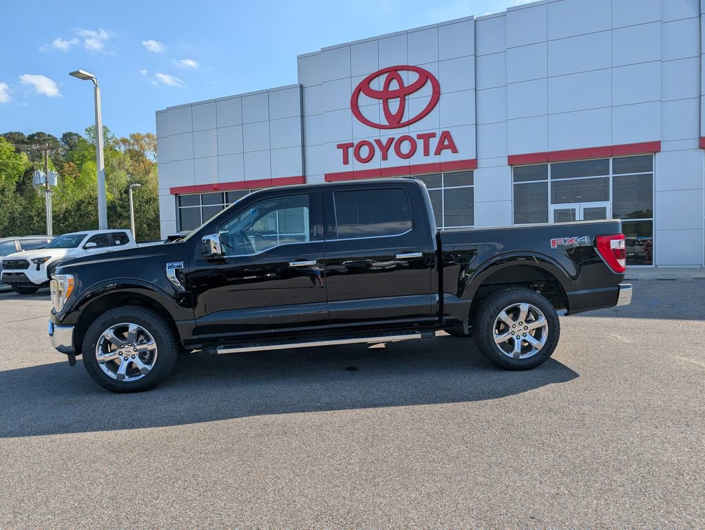 Used 2022 Ford F150 Lariat image 2