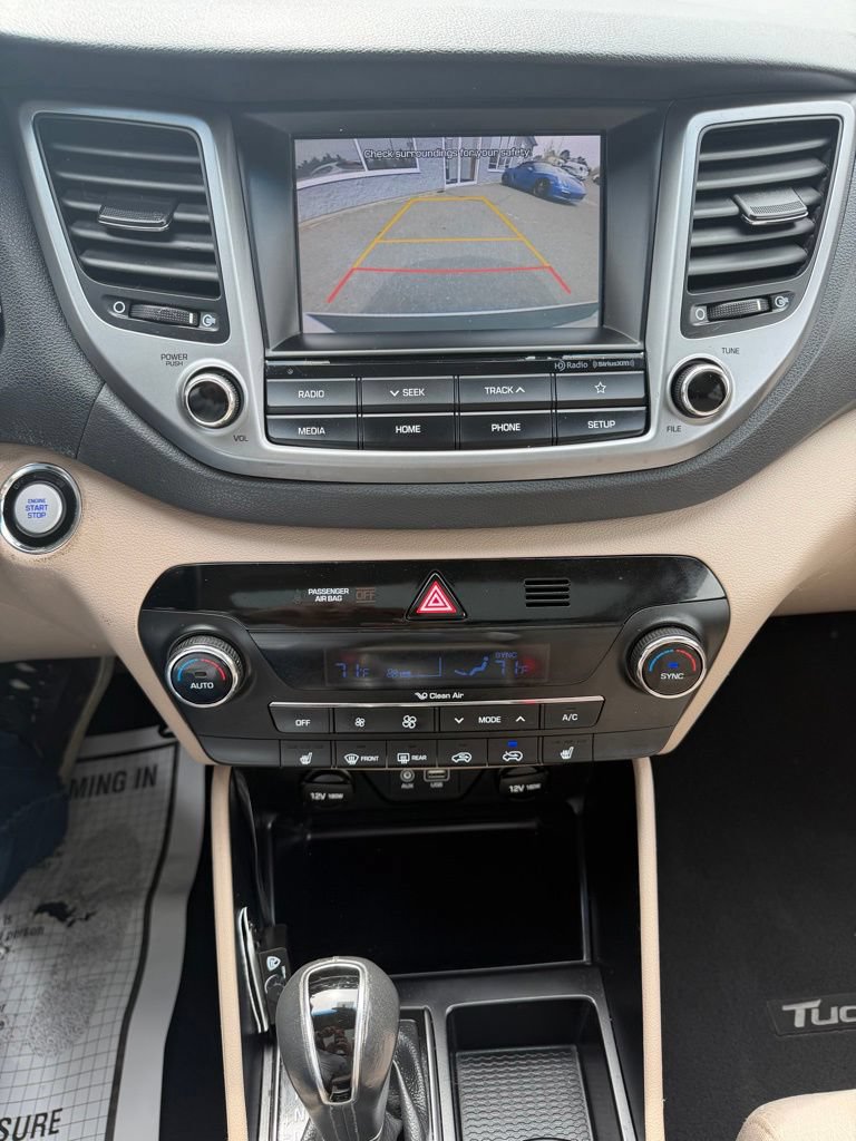 Used 2019 Hyundai Tucson Value w/ Cargo Package AWD/4WD image 17