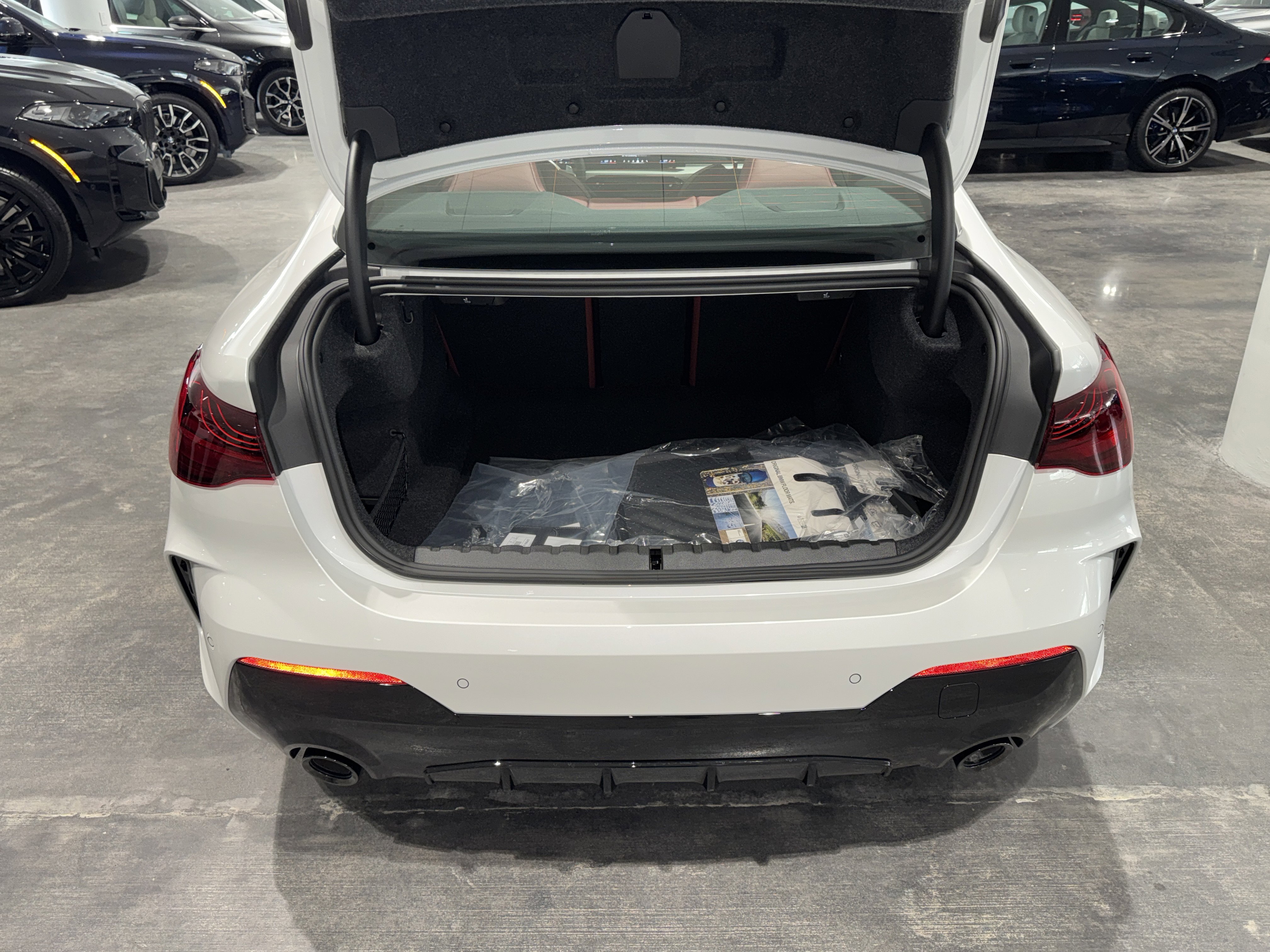 New 2026 BMW 430i Coupe w/ M Sport Package image 11