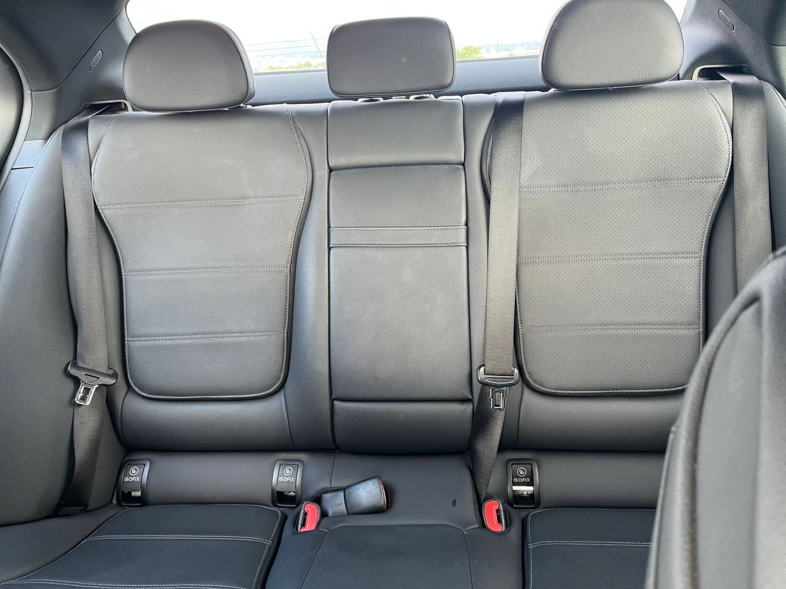 Used 2024 Mercedes-Benz C 300 Sedan image 32