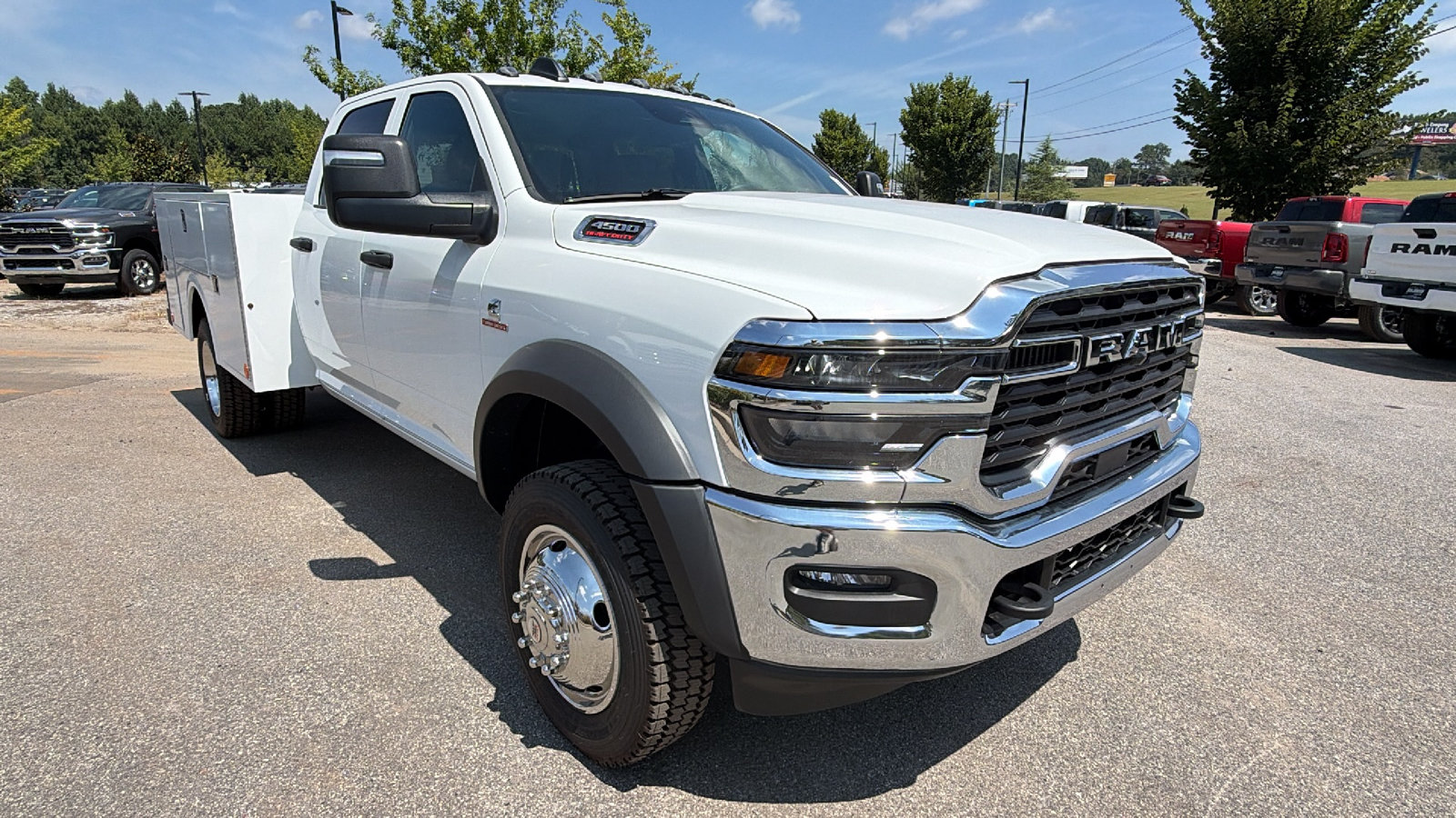 New 2026 RAM 4500 Tradesman w/ Chrome Appearance Group AWD/4WD image 5