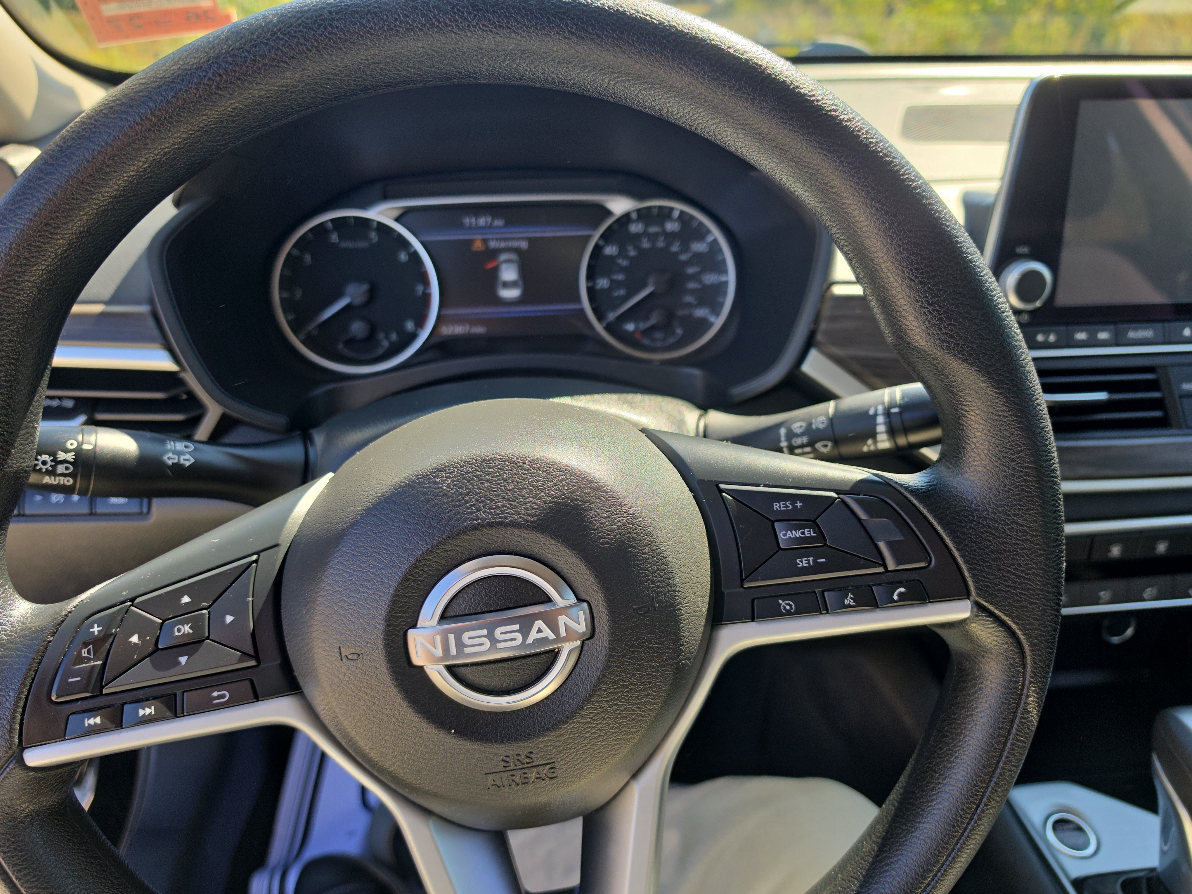 Used 2024 Nissan Altima 2.5 SV FWD image 21