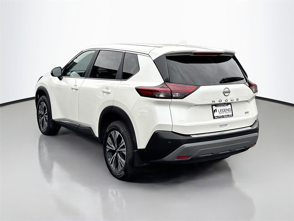 Used 2023 Nissan Rogue SV image 9