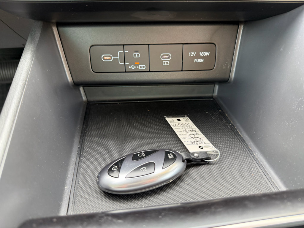 Used 2024 Hyundai Sonata SEL FWD image 21