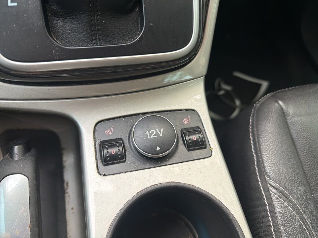 Used 2013 Ford C-MAX SEL image 24