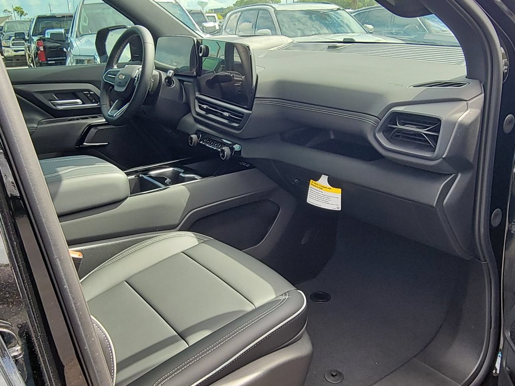 New 2026 Chevrolet Silverado EV LT AWD/4WD image 28