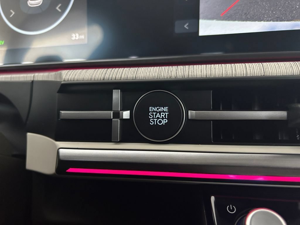 New 2025 Hyundai Santa Fe Calligraphy FWD image 22