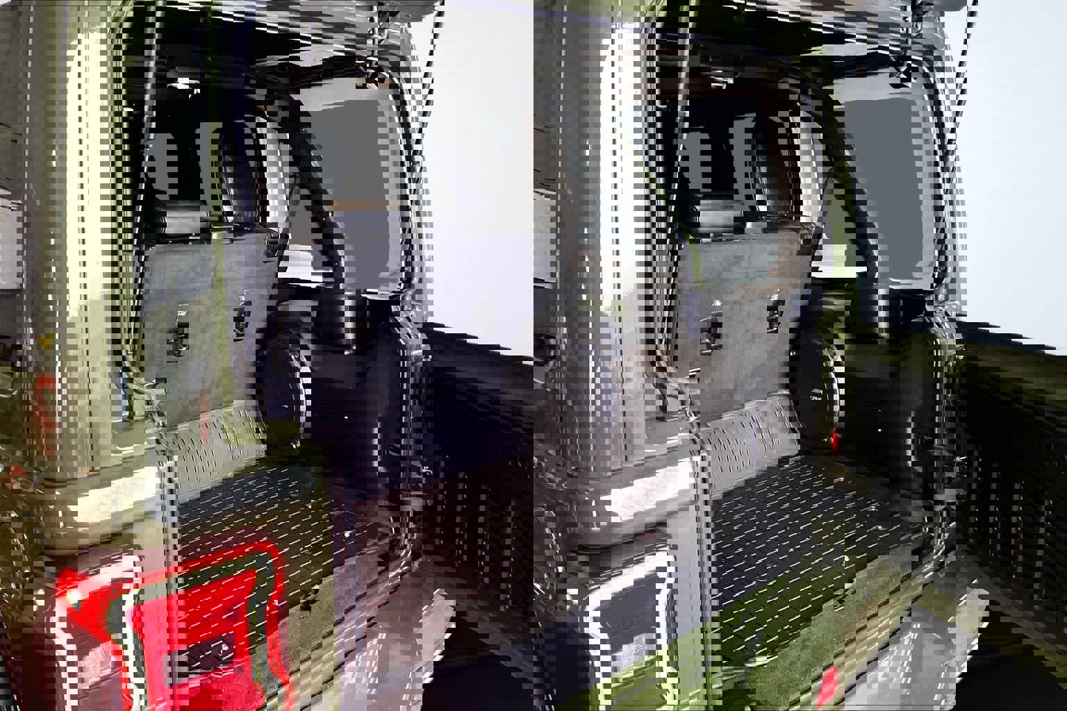 Used 2024 Jeep Wrangler High Altitude image 19