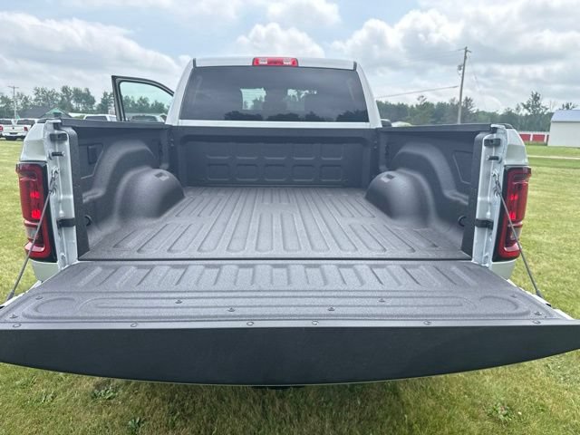 New 2026 RAM 2500 Big Horn AWD/4WD image 40