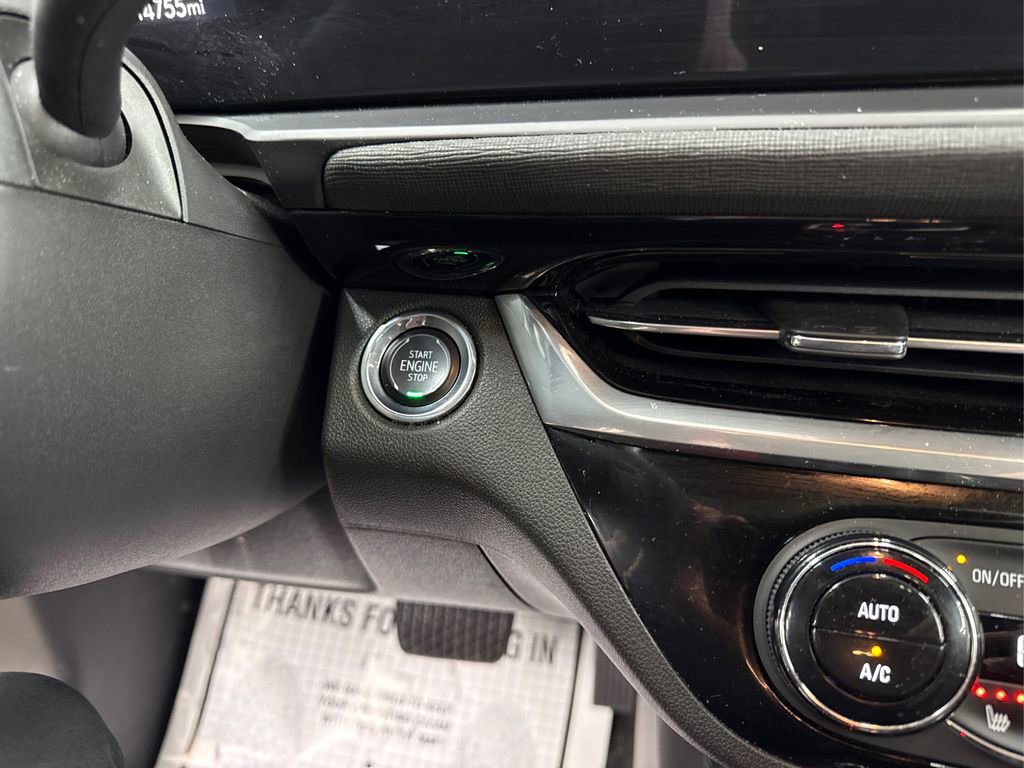 Used 2024 Buick Envista Sport Touring w/ Convenience I Package image 30