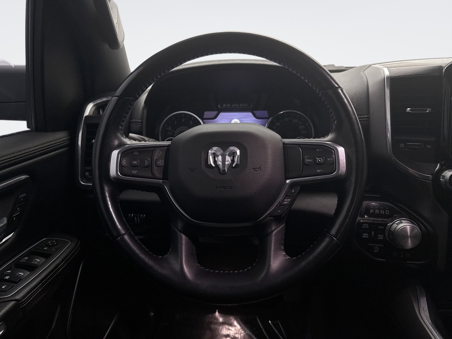 Used 2023 RAM 1500 Laramie image 12