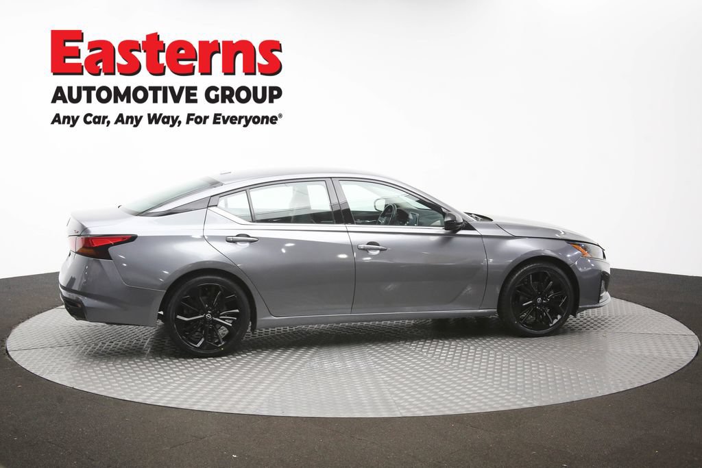 Used 2023 Nissan Altima 2.5 SR FWD image 45