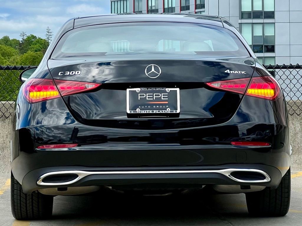 Certified 2022 Mercedes-Benz C 300 4MATIC Sedan image 6