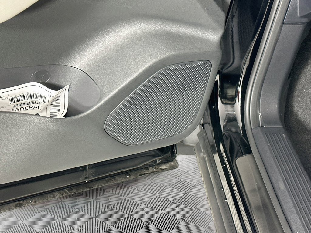 New 2027 Nissan Rogue Dark Armor AWD/4WD image 25