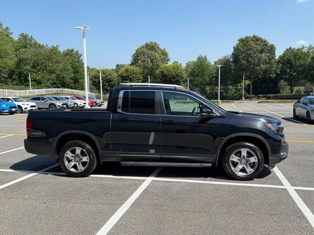 Certified 2025 Honda Ridgeline RTL image 9