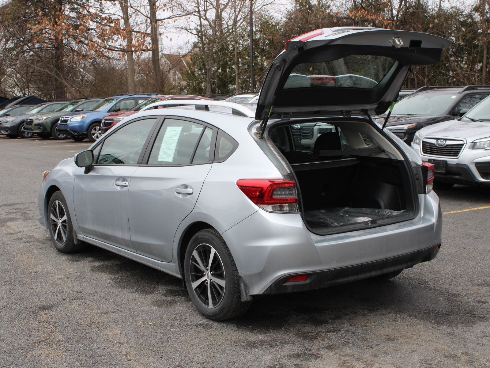 Used 2023 Subaru Impreza Premium image 7