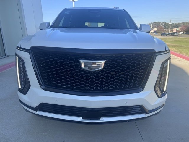 Used 2025 Cadillac Escalade ESV Sport w/ LPO, ONYX Package image 8