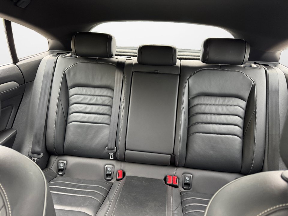 Used 2019 Volkswagen Arteon SEL FWD image 12
