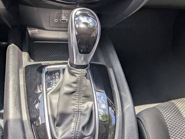 Used 2021 Nissan Rogue Sport SV FWD image 12
