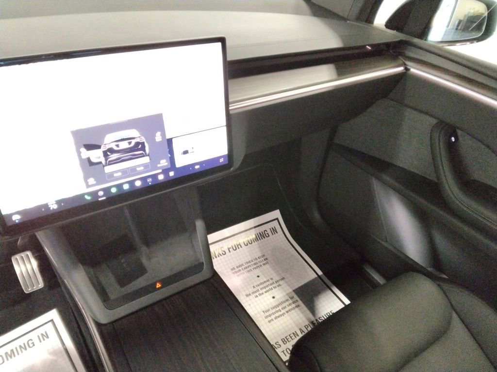 Used 2026 Tesla Model X image 17