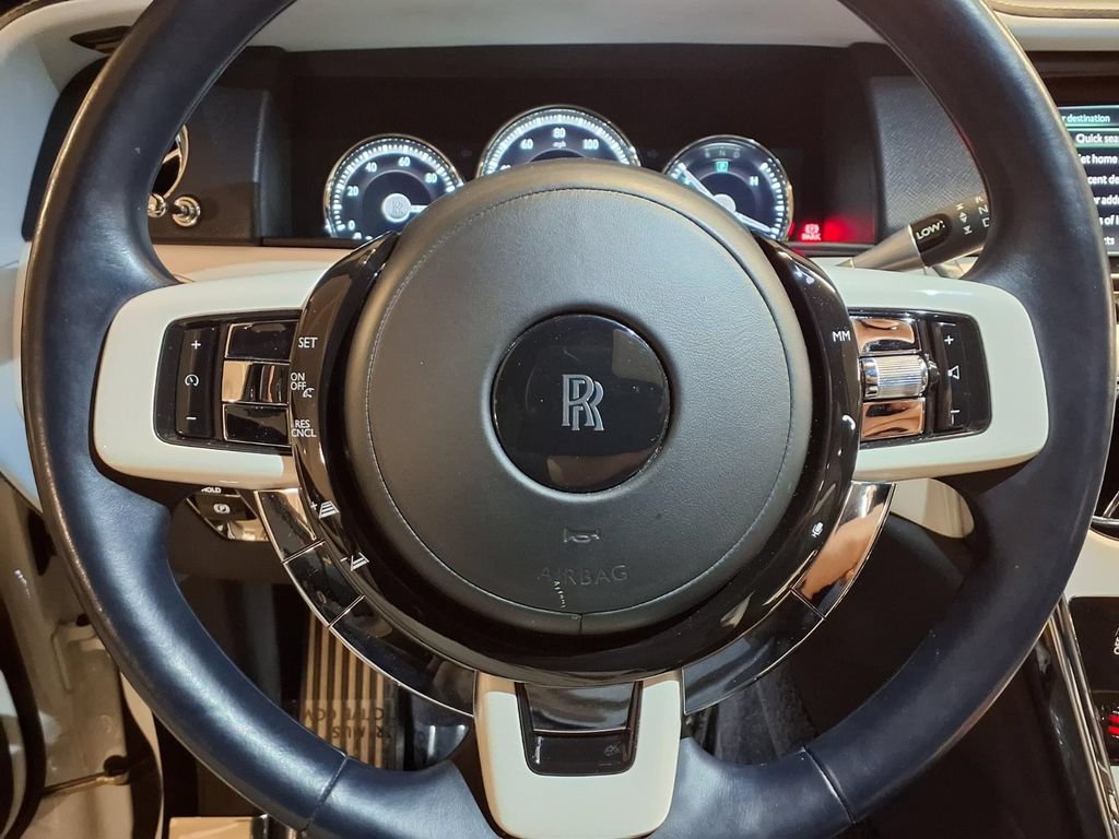 Used 2023 Rolls-Royce Cullinan AWD/4WD image 7